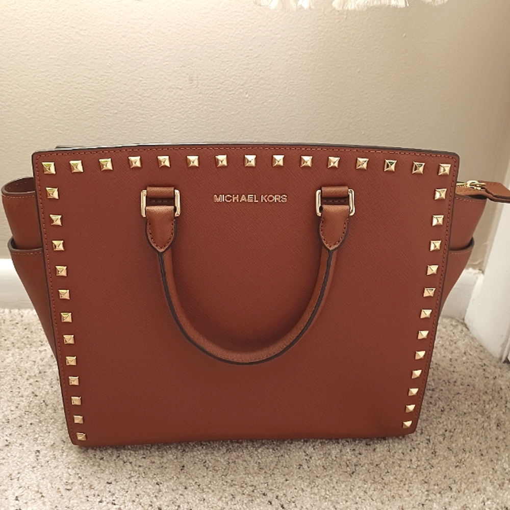 Michael Kors Selma Stud Bag